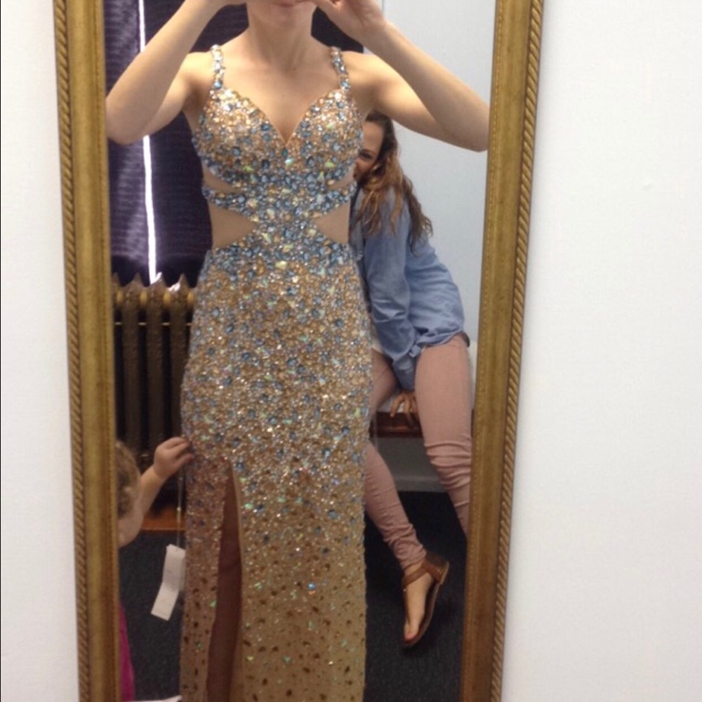Prom dress